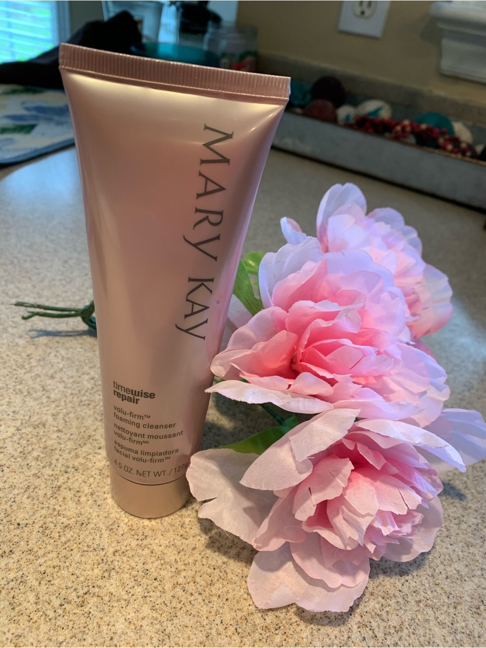 🌸🌸🌸 Mary Kay Timewise Repair Volu-Firm Cleanser - 2 PackageFacial Cloths 60